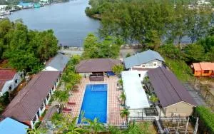 Fishing Ville - Phumĭ Ândong Pring