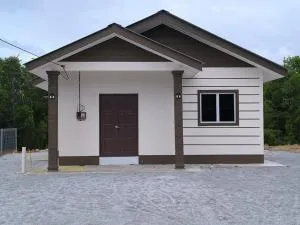 Zimiey Homestay - Kampong Bari Kechil