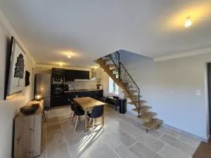 Maison climatisée avec piscine privée, wifi et parking, animaux bienvenus - FR-1-616-456 - Pazayac