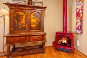 Casita Gomez- Courtyard - Quiet - Railyard - 1BR