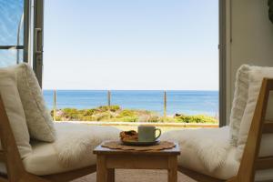 Luxury Beach House - Barndi View Villa