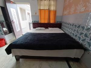 Hotel O Home Shri Hari Lodge Homestay