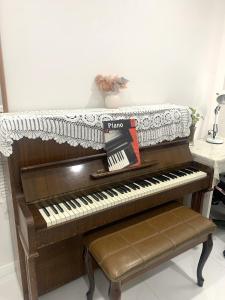 Helens Cosy House In Liverpool