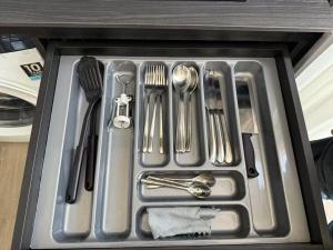 秘狗公寓THE EDGE Central