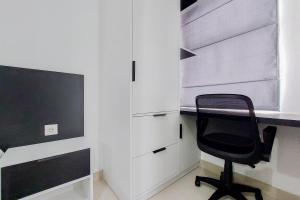 Nice and Fancy Studio Apartment at Serpong Garden By Travelio