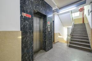 Hotel Cladis by Quadis - Sector 15 Noida