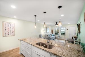 Sunrise Villas 207 - BOARDWALK TO THE BEACH