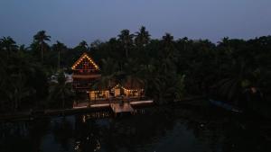 Tulsi Kayal Retreat