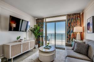 Oceanfront Condo in Myrtle Beach on AR 5th Floor