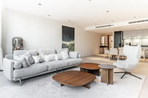 Bluepoint by Villacarte