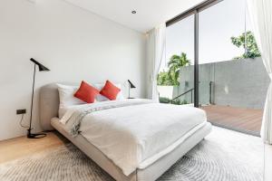 Bluepoint by Villacarte