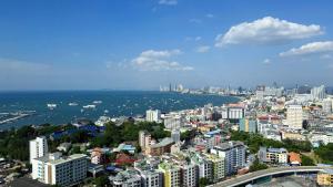 Unixx High Floor Sea View Hotel