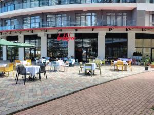 Studio with pool and sea view