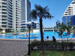 Studio with pool and sea view