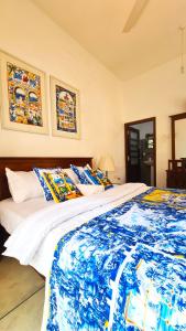 ArtNEST Gallery Stay , Pedlars St , Galle Fort