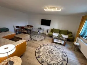 TOP Wohnung in Volkach A3 Ausfahrt Top Service - 吉洛佐芬