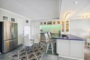 High Point South Top Floor Penthouse