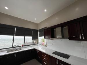 Nancy thuy tien condotel seaview 2