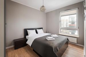 Raków Stylish Apartment by BookingHost