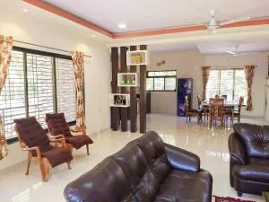 Ellysia Villa Alibag - Sāhān