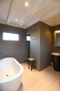 Maisons d'hotes Mas de la Galegiere - Les Chambres d-Hotes : photos des chambres