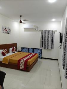 Mayura Residency lodge