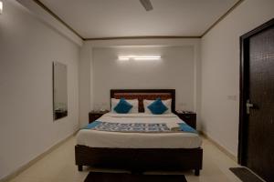 Hotel Dolphin at Delhi Airport