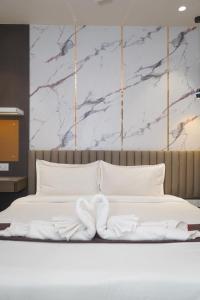 Abssolute Homtel - Rooms & Suites