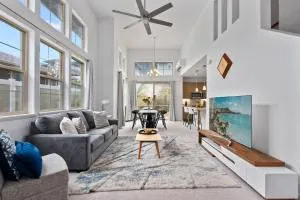 # Marbella Lane-Elegant 3BR Getaway with Superb Views - Makaha