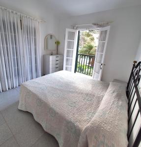 Apartamento al lado de la playa en Xoriguer-Ciutadella con piscina