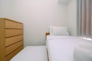 Beautiful and Cozy 2BR at Springlake Summarecon Bekasi Apartment By Travelio