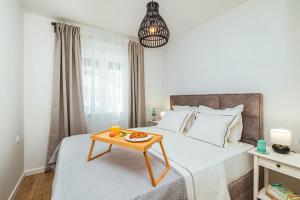 4-star, Terrace 16m2 & SeaView,4min walk to beach, 2 private parking spaces