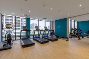 Community View Studio with Balcony, Azizi Riviera 24, Al Merkadh by Deluxe Holiday Homes