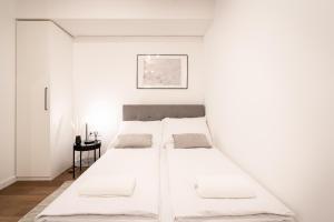 E23 - Grand Boulevard Design Loft - Best Location by BQA