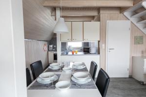 Ferienhaus "Cora " Rotersand 10