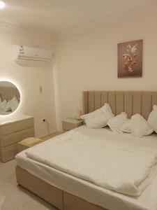Al Quraishi Residence