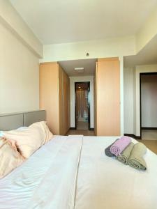 2 Bedroom unit near airport