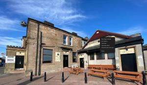 Station Hotel Shotts