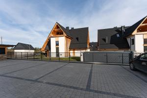 Apartament TARASOWA POLANA - nowoczesny i stylowy apartament z dużym balkonem - idealny dla rodzin lub grupy znajomych!