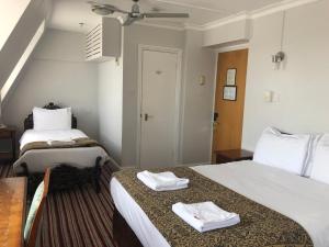Standard Triple Room room in My Place Hotel