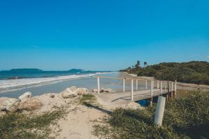 Chalé Beira Mar Com Banheira com Vista