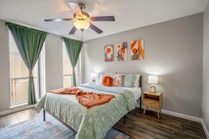 Towne Plaza Apartments #295 in the Galleria Area