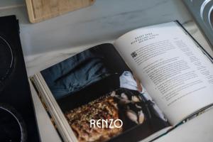 Vibrant 1-bed Home in Newark on-Trent by Renzo, Perfect for Contractors, Free Parking!