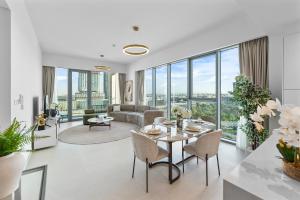 Magnificent - New 1BR in Canal Front Residences - 4hvězdičkové hotely ve městě Dubaj