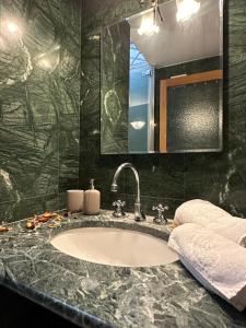 DIMORA ESTER - Bari vecchia & Castle View