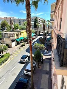 Appartement moderne à Juans les Pins de 60 m² avec parking