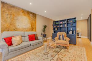 Stylish studio with patio in Clapham, 14 min tube