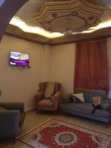 شقة فاخرة خلف الاستاد اسوان