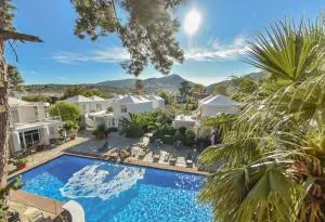 The Loriet - Mytilini