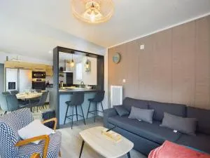 Joli chalet pour 6, piscine chauffée à l'année - 圣吉尔-克鲁瓦德维